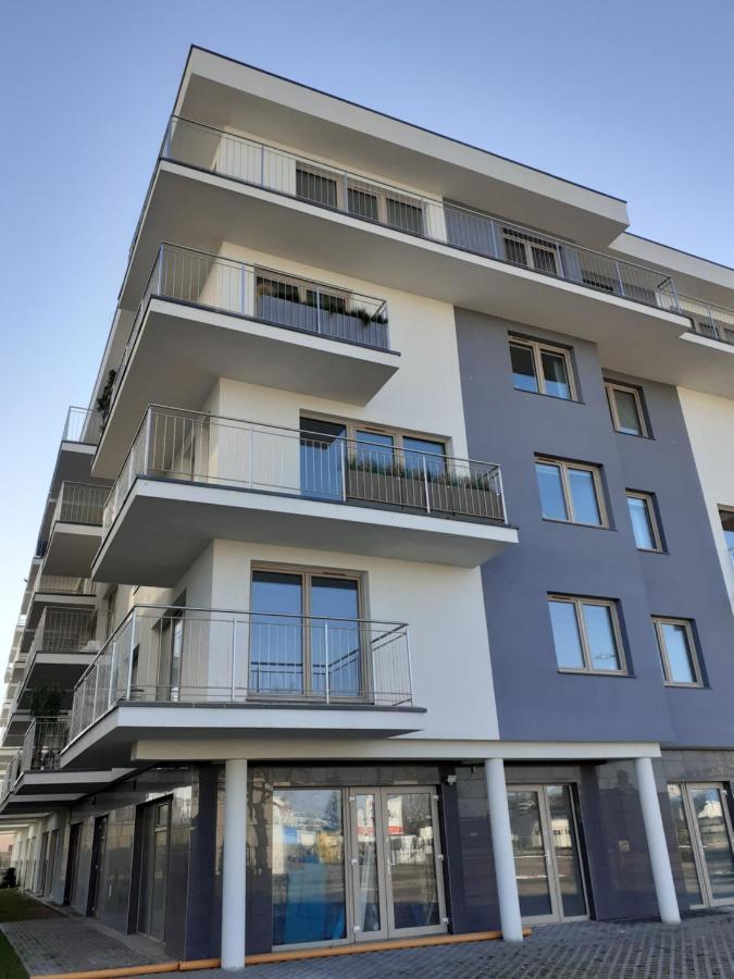 Apartament Kapitanski Mostek 17A Z Widokiem Na Port I Latarnie Morska Oraz Garazem Διαμέρισμα Kołobrzeg Εξωτερικό φωτογραφία